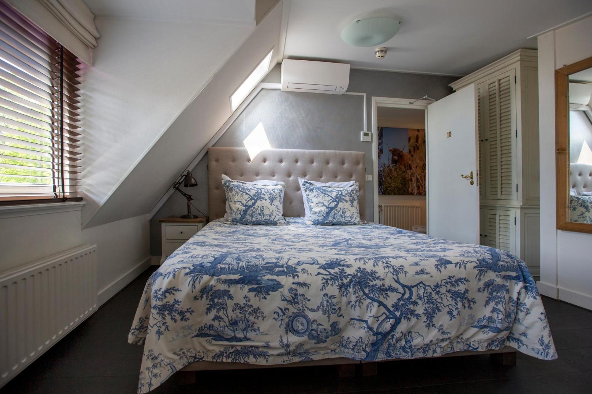 Zenzez Hotel&lounge Hotel 3*