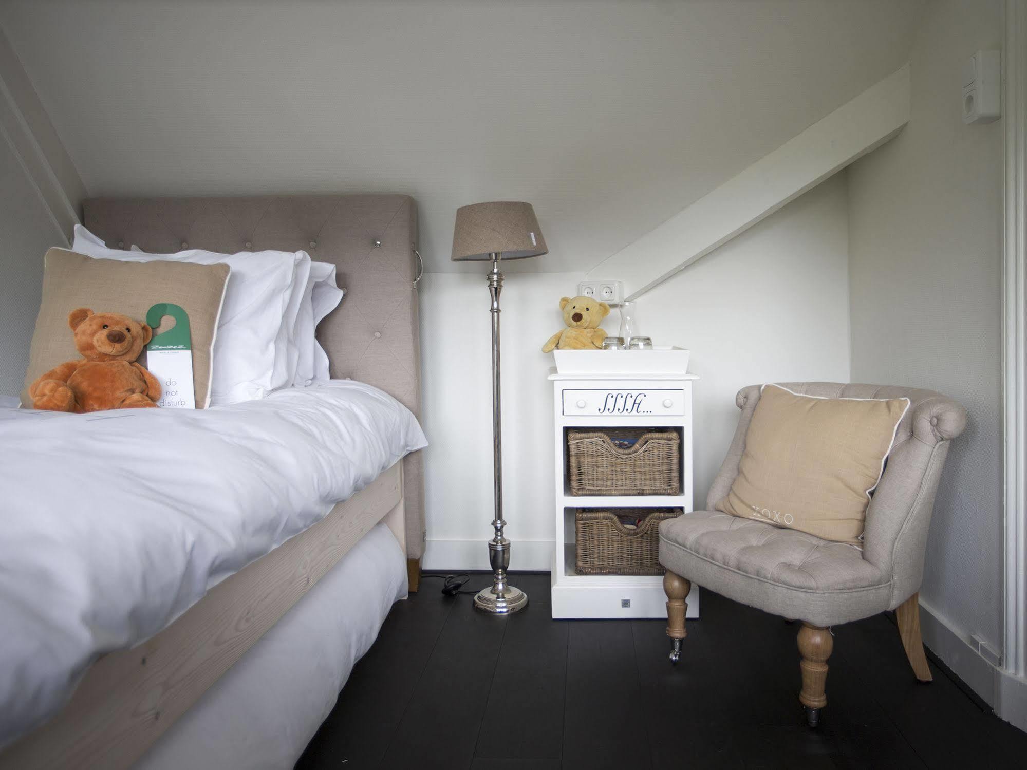 Hotel Zenzez Hotel&lounge 3*